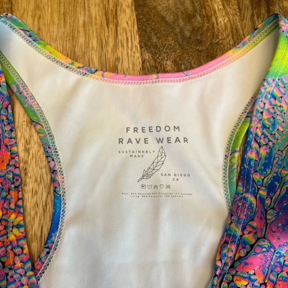 Freedom Rave Wear Top - Picture 3 of 3